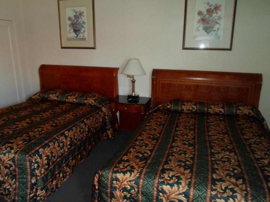 Budget Inn Morgan Hill Szoba fotó